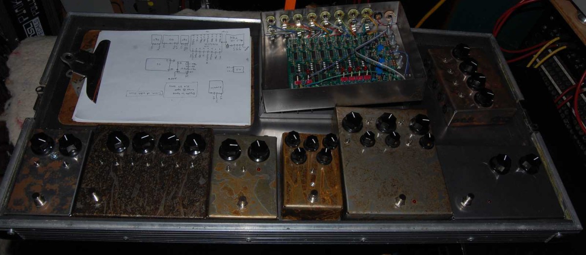 pedalboard.JPG