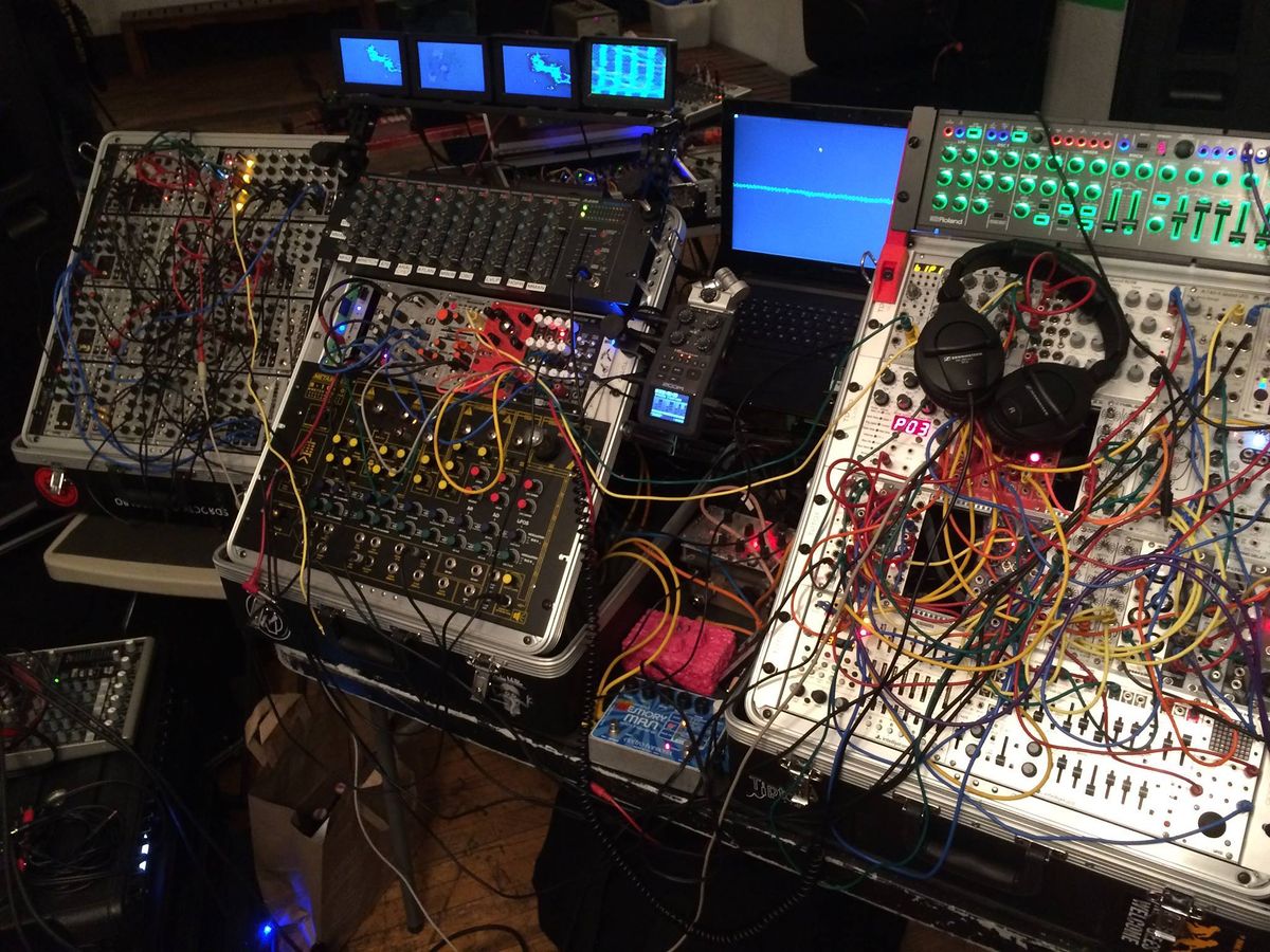 File:PC Rig HandbagFactory.jpg - NoiseWiki